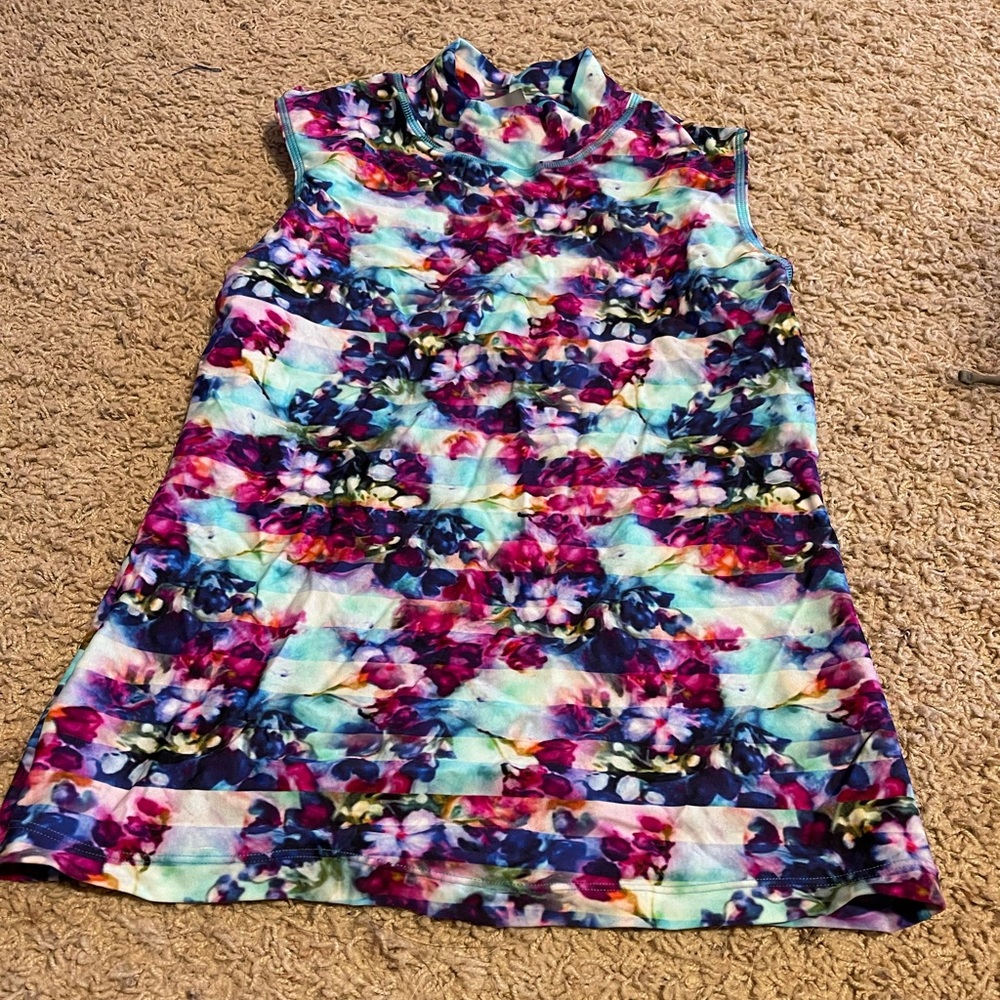Athleta rash guard